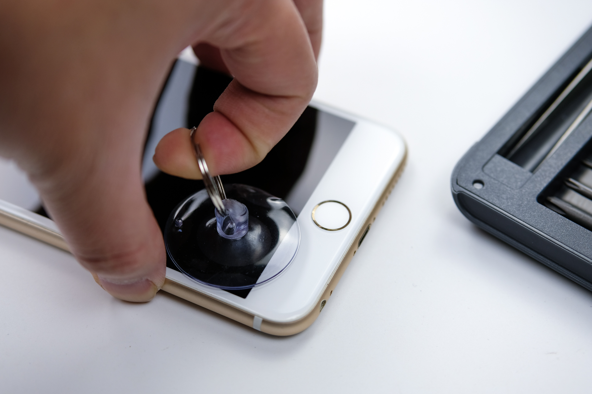 iphone手机如何去官网换电池,iphone手机如何自己更换电池