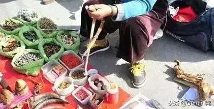 逛文玩市场哪些是绝对不能碰的,文玩市场逛地摊捡漏