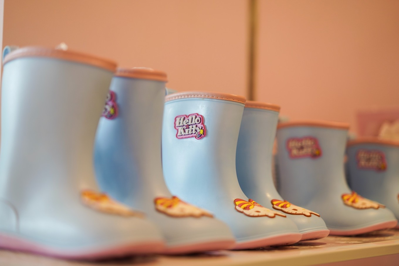 hellokitty邀请函,hellokitty的邀请函