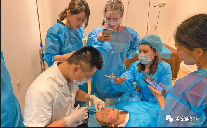 男记者*底卧**微整形速成班：学员互扎致出血淤青，禁药*证假**一条龙