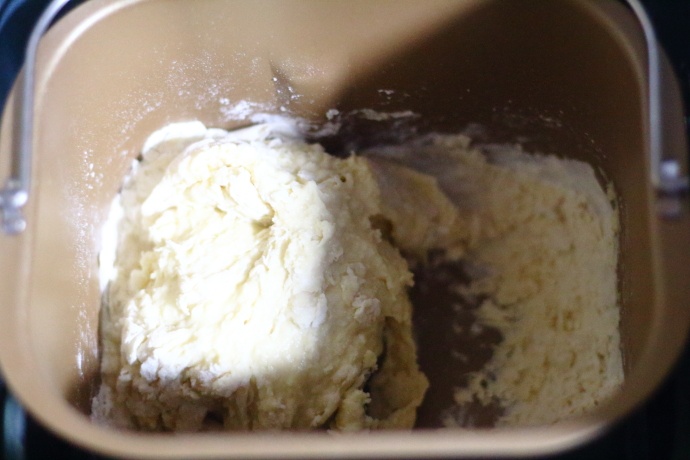 面包机一键做吐司面包做法,面包机一键自制松软面包