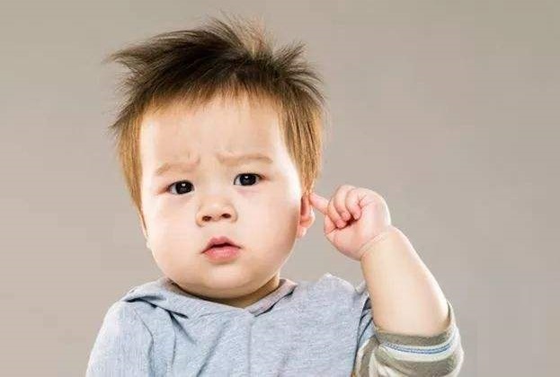 四个月宝宝不肯喝奶是厌奶吗,三个月的宝宝厌奶拒绝喝奶瓶