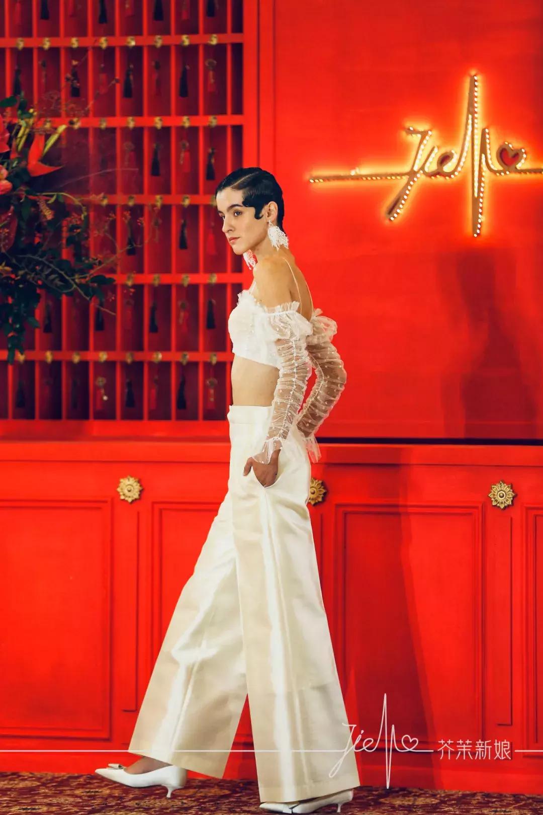 芥茉新娘婚纱品牌介绍,芥末发布会完整视频