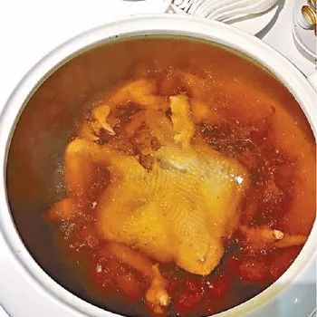 乳鸽红烧多少钱一只,一只正宗的红烧乳鸽是怎么样的