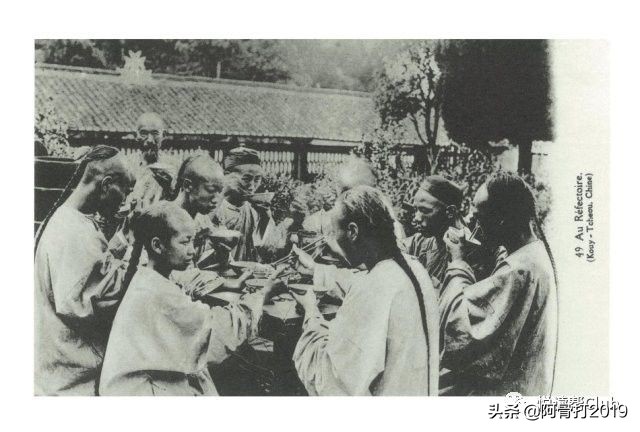 镇宁关寨的白骨塔,贵州安顺镇宁官寨白骨塔