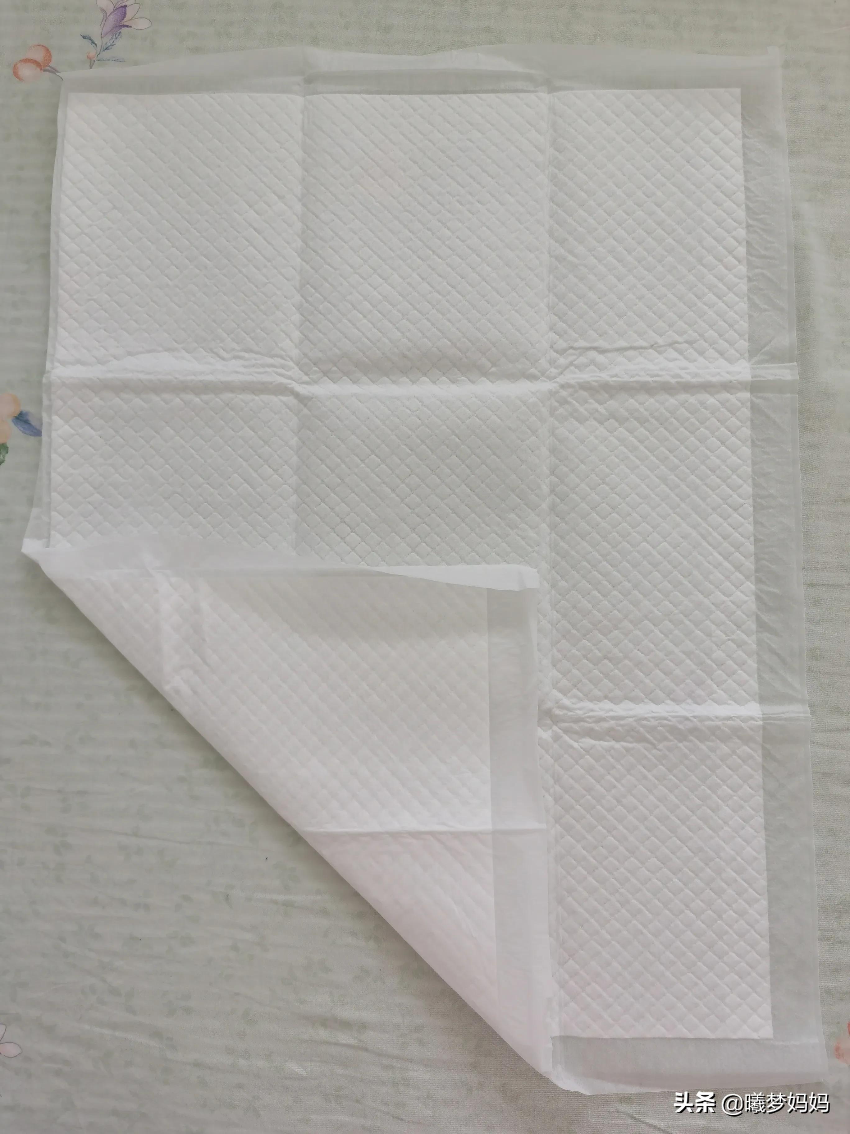 孩子多大戒掉尿不湿合适？隔尿垫使用心得总结。