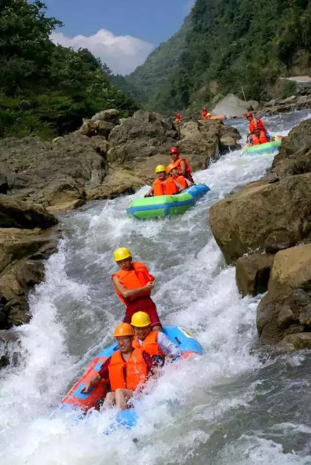 贵阳周边漂流哪里最好玩最刺激,贵阳周边漂流景点推荐