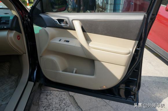 19款丰田汉兰达2.0t四驱尊贵7座,试驾2010款丰田汉兰达