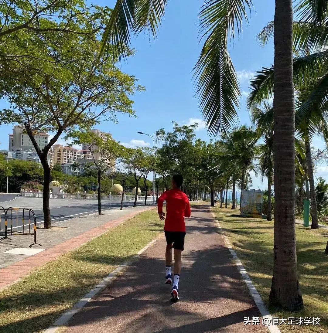 寒假不忘锻炼身体,假期也不忘学习提升自己