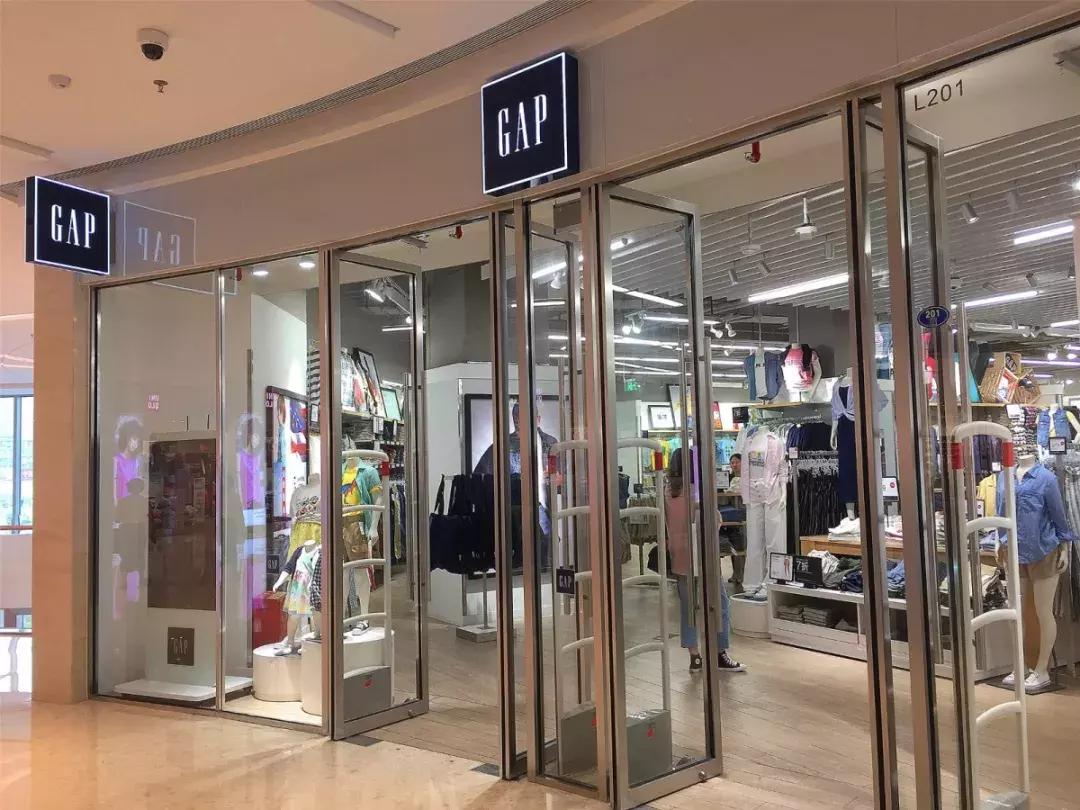 优衣库zarahm折扣季,优衣库hmzara打折