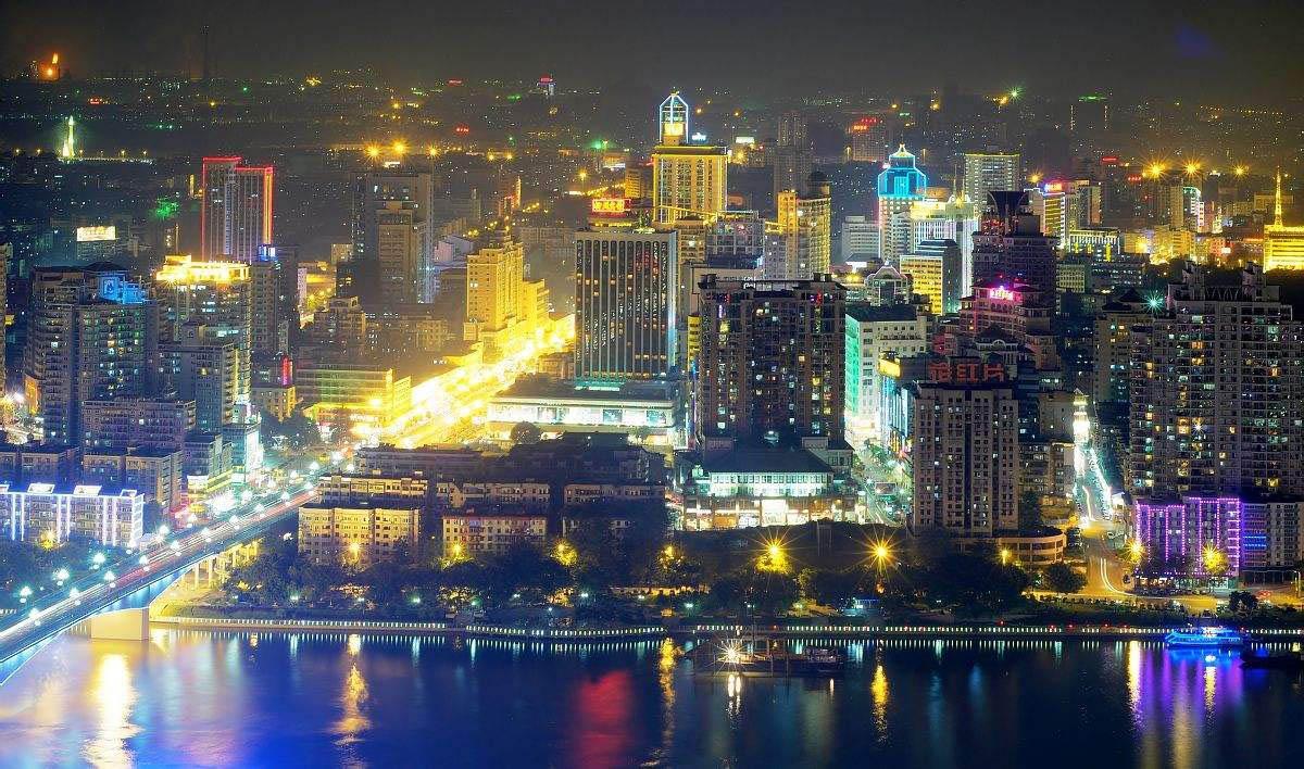 越南谅山距离河内多少公里,越南谅山离广西多少公里