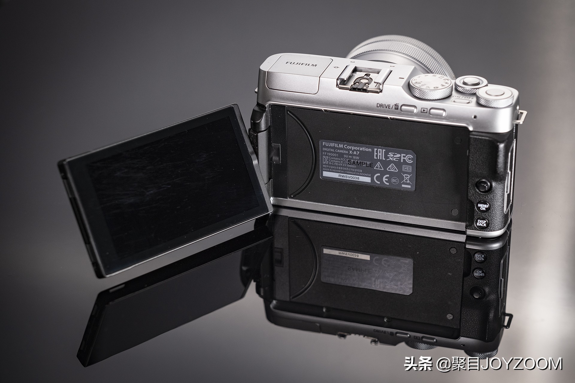 介绍一款aps-c画幅单反相机,新手值得买apsc画幅的相机吗