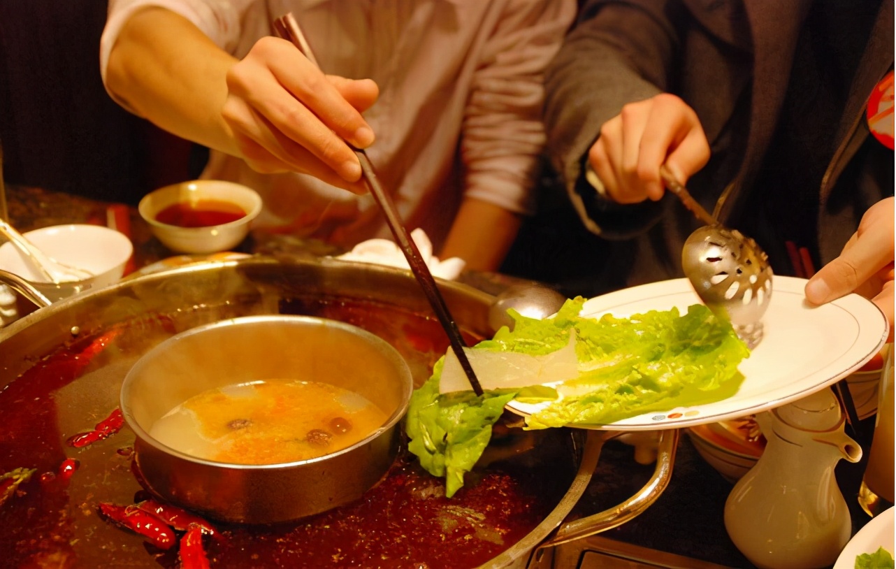 加盟火锅店需要多少钱,火锅店加盟需多少钱啊