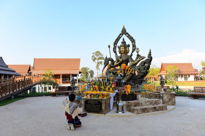 泰国暹罗古城打卡,超过半数中国游客前往泰国