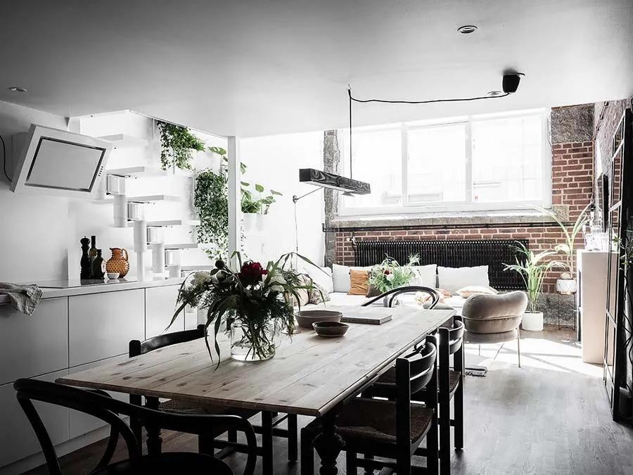 46个平方住六口人,46人住三人间和双人间客房