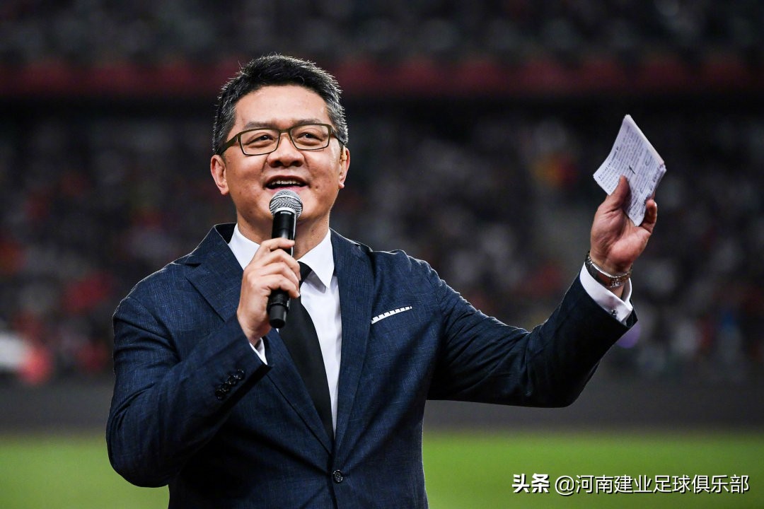 央视主持人张斌,足球之夜张斌现状