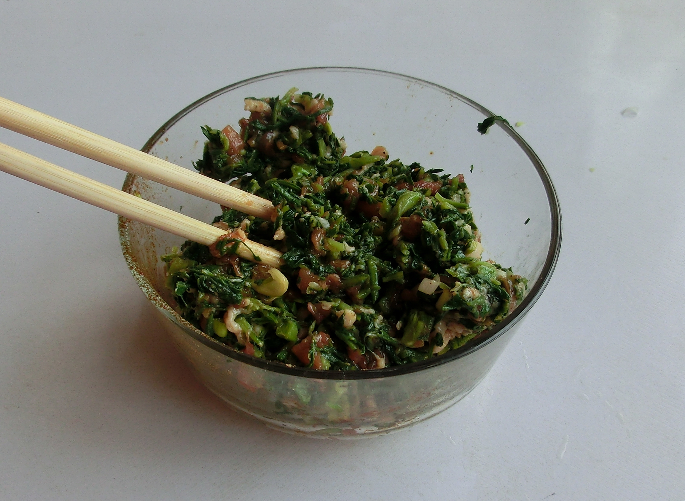 荠菜野菜大全,有一种野菜它长得像一根根面条