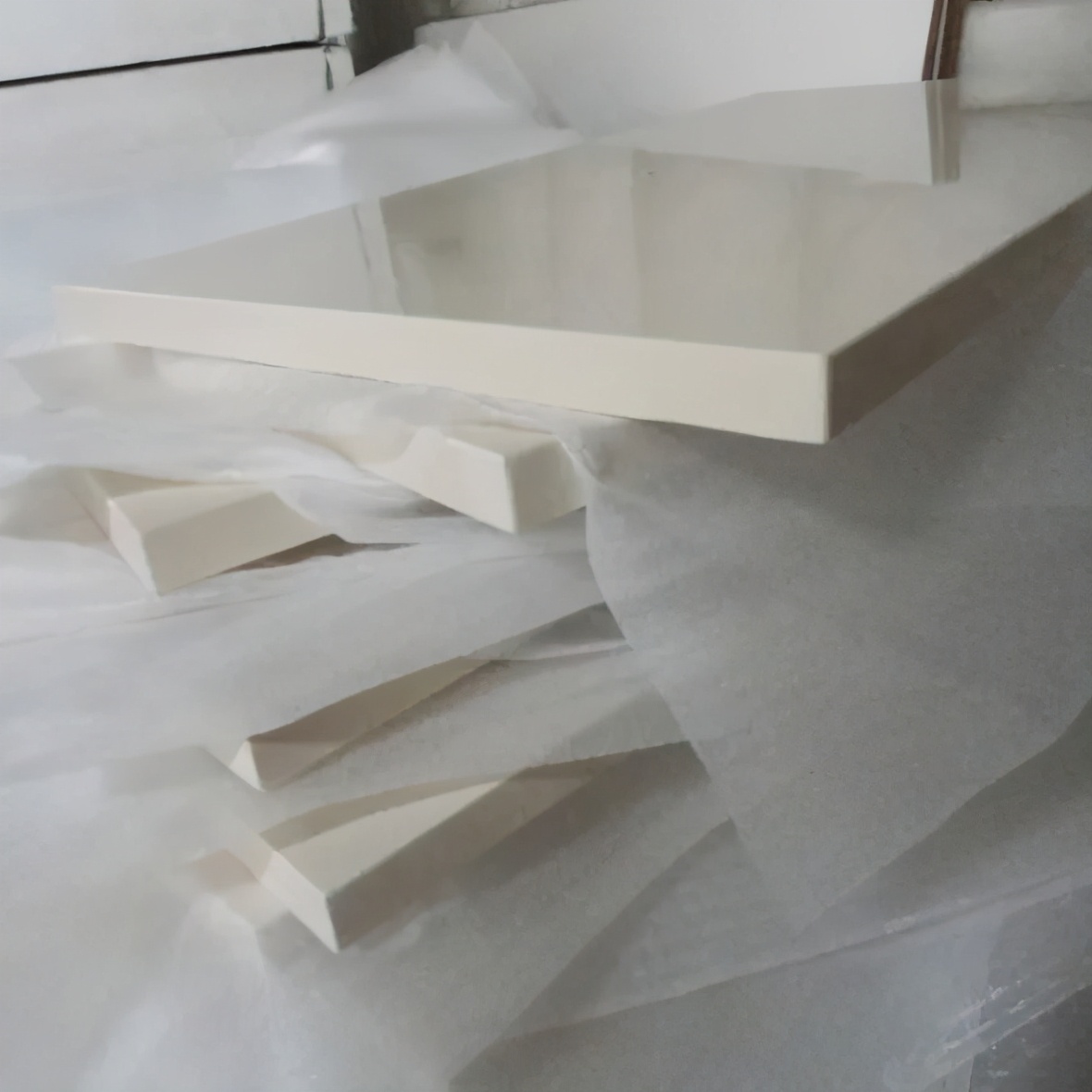 台盆选什么样的材质不踩坑,台盆尺寸不小于90