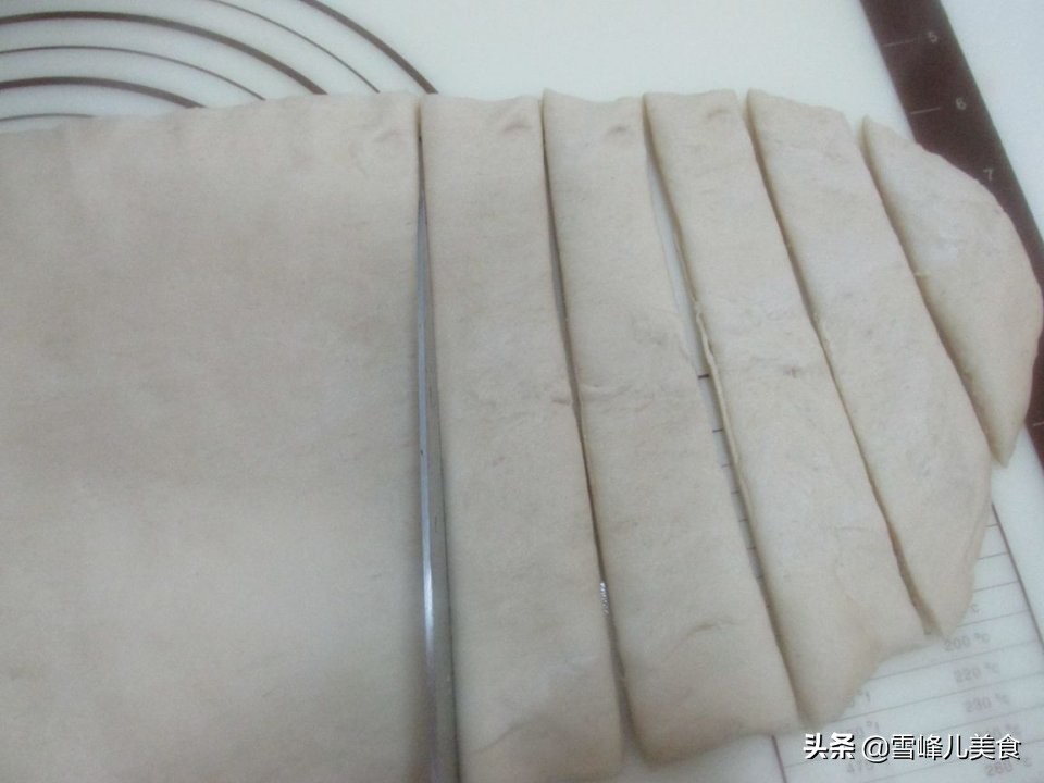 酥脆剂油条怎么炸出来又软又蓬松,油条怎么炸蓬松暄软香脆