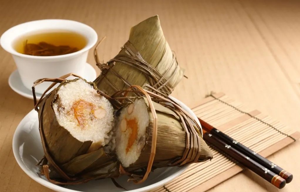 端午节教孩子画可爱的粽子简笔画,端午节幼儿园画粽子