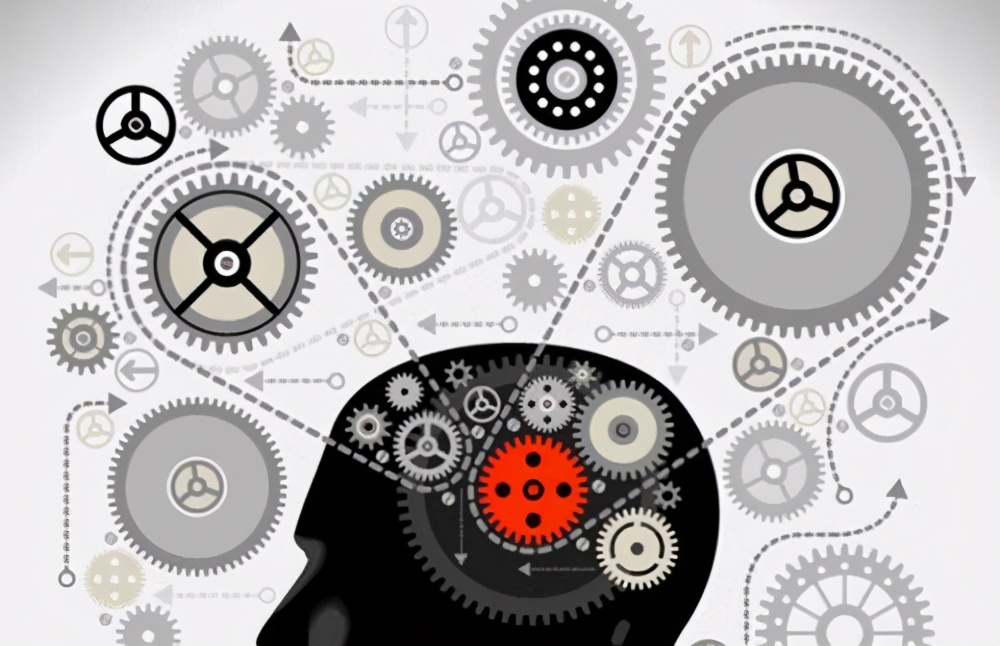 课虫:1对夫妻,4个微信号,卖男*用品性**,1年收入100万+