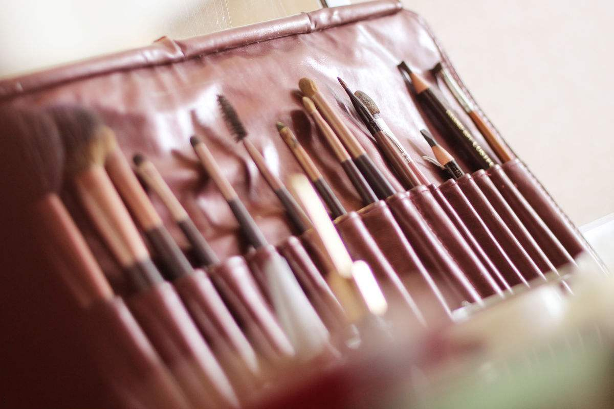 新手用眉笔画眉视频,新手画眉毛用一支眉笔画眉教程