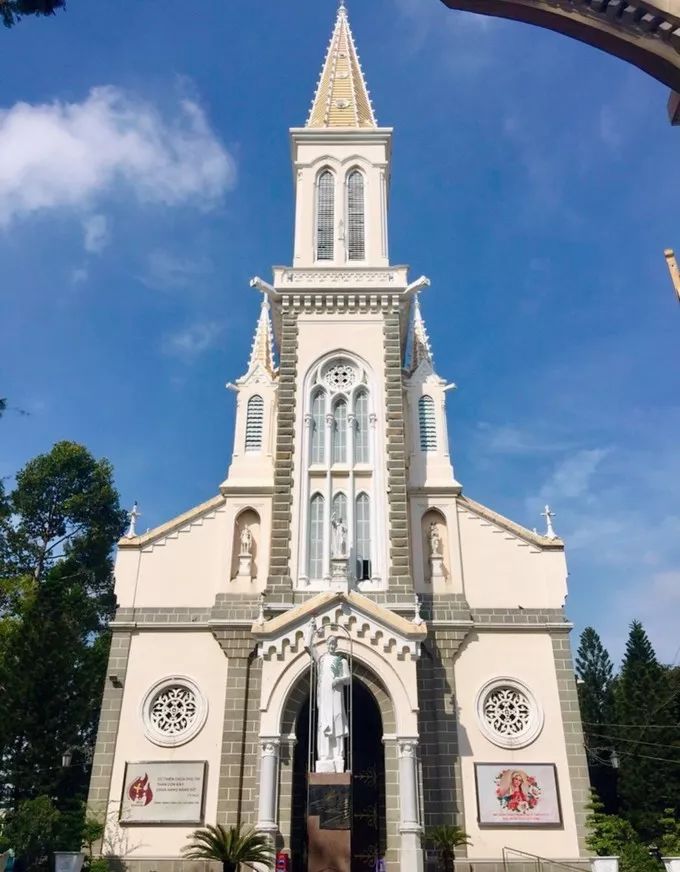 芽庄出发去胡志明,胡志明美奈大叻游