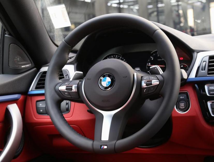 感官上的刺激：宝马4系，推背感十足，带你体验不一样的魅力