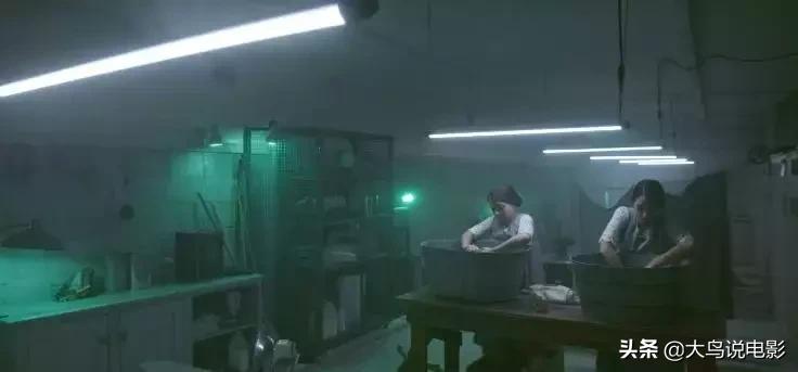 囚禁女孩真实案件电影 (少女被囚禁恐怖电影)