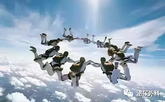 尿中有血,究竟是什么原因?