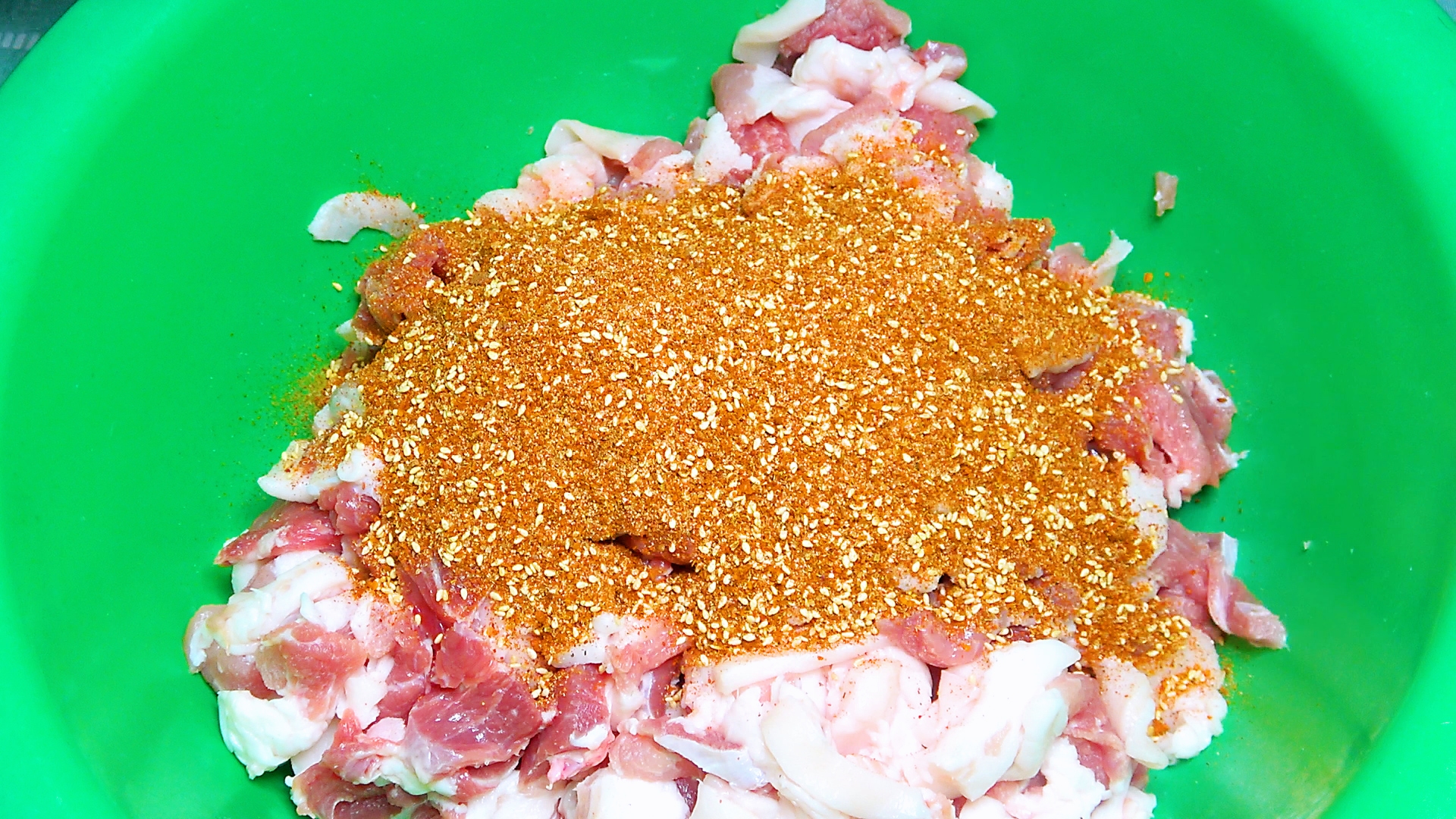 四川香肠怎么做才好吃?50年老配方告诉你,麻辣鲜香不发霉