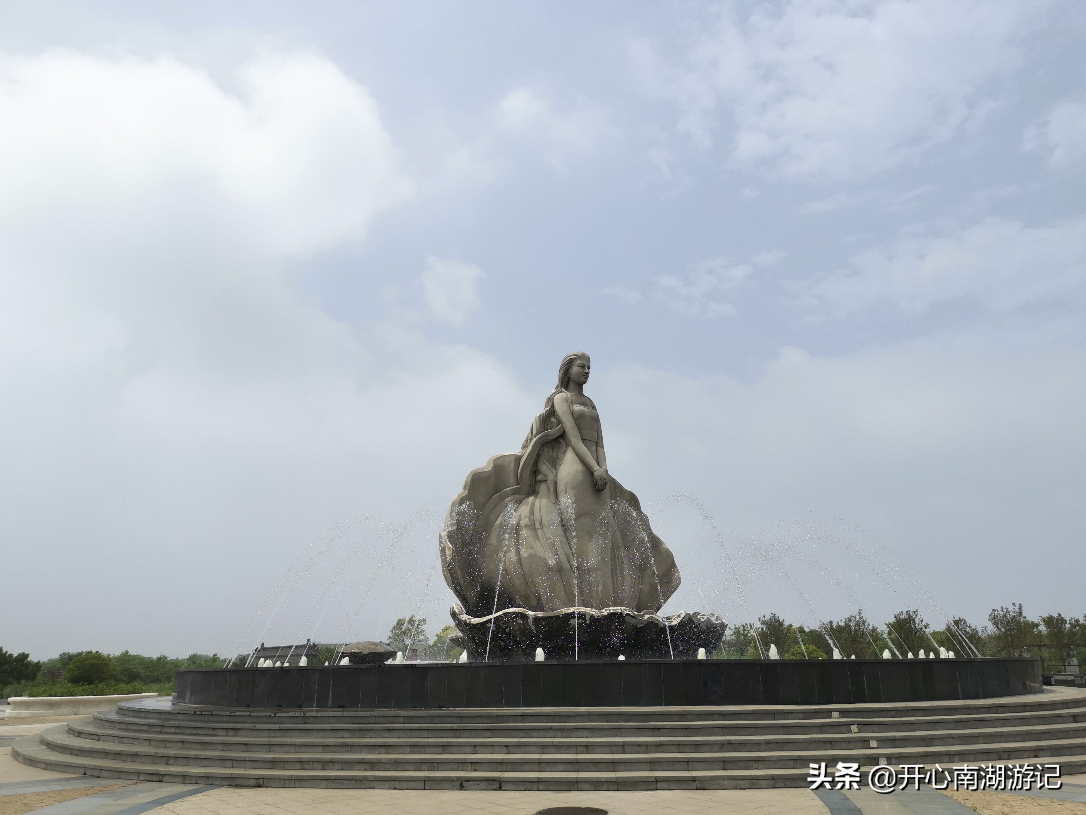 一花一世界，一叶一菩提，与浪漫的月坨岛比邻，菩提岛你去过吗？