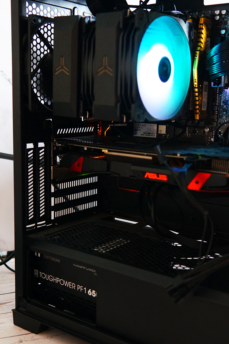 tt曜越650w,曜越智能电源怎么样