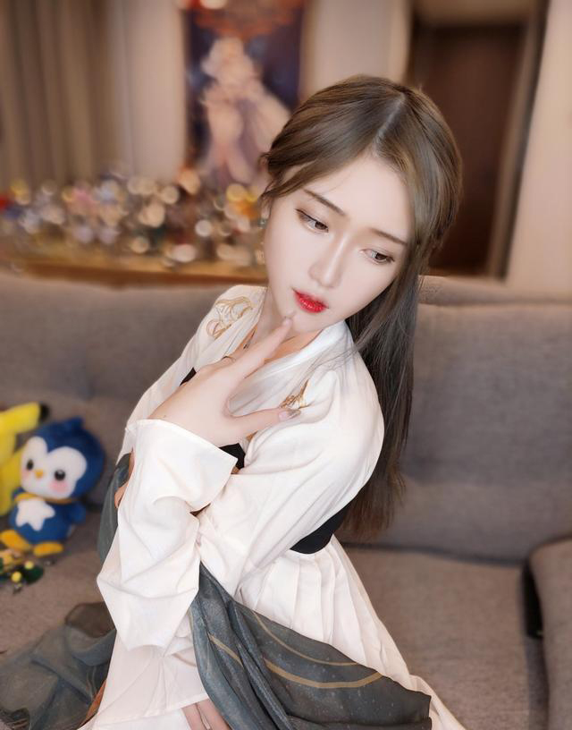 腐团儿cos照美冥直播回放,甄姬游园惊梦cos假发教程