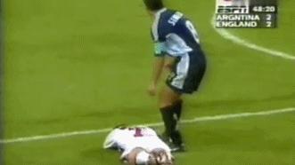 贝克汉姆发型万人迷,万人迷贝克汉姆2003