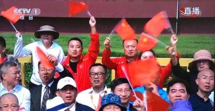 吴京邓超同台,吴京李晨胡军走红毯