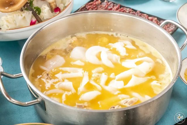 好吃又养生的花胶鸡,秋冬必打卡的养生花胶鸡