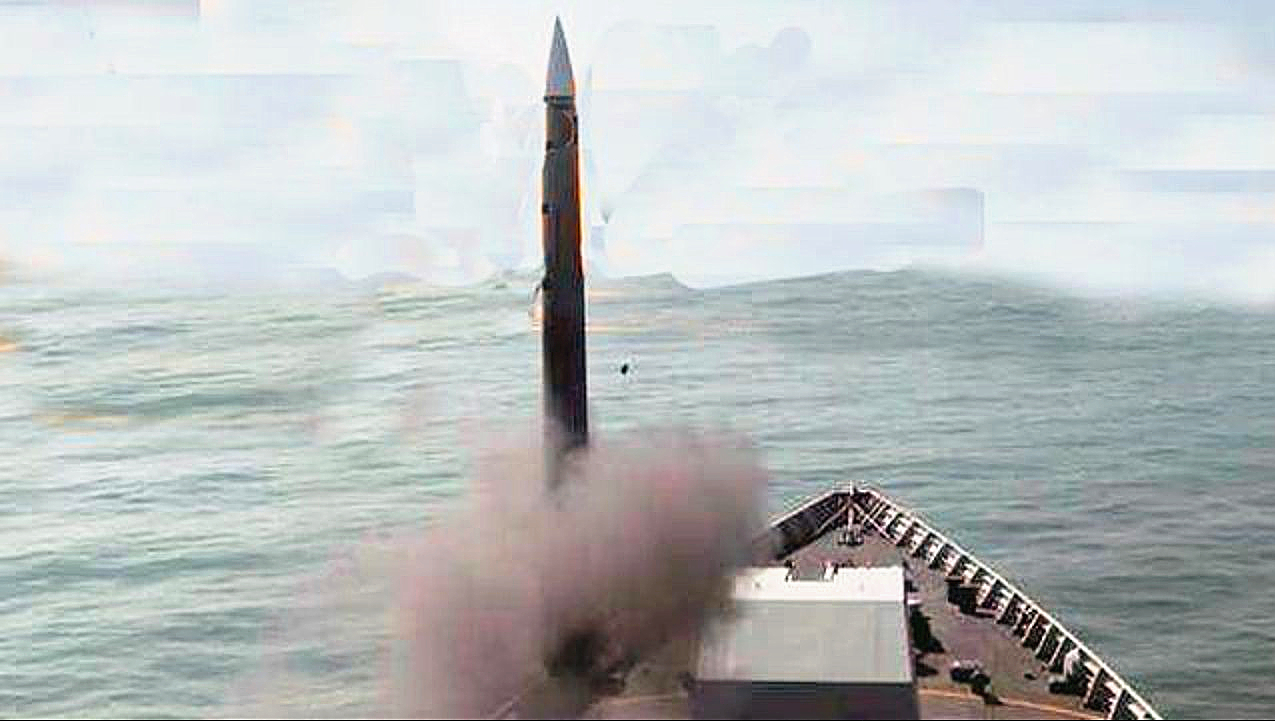 撑起祖国领海安全的擎天巨伞——中国舰空导弹发展史