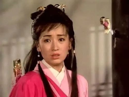 老梁谈金庸给人物起名,金庸起名用什么字好