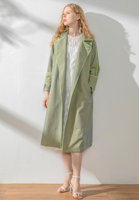 女生毛呢大衣穿搭技巧,女生大衣怎么穿搭才好看