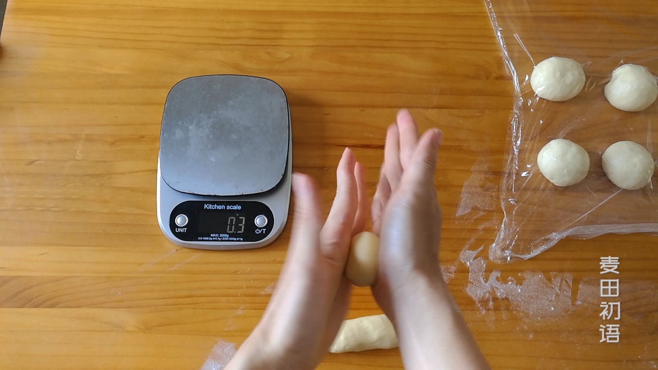 好吃到炸裂的菠萝包，教程详细到令人发指，想失败都不可能