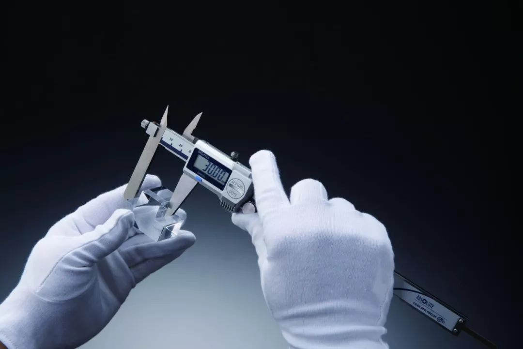 鬓角卡尺怎么用,游标卡尺怎么用