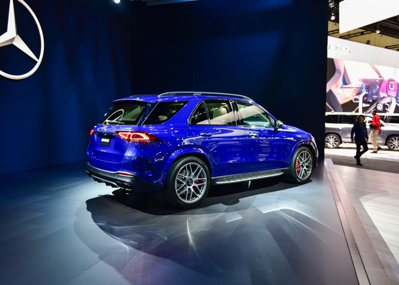 奔驰gle最新款2.0驾驶感受,开上奔驰gle450