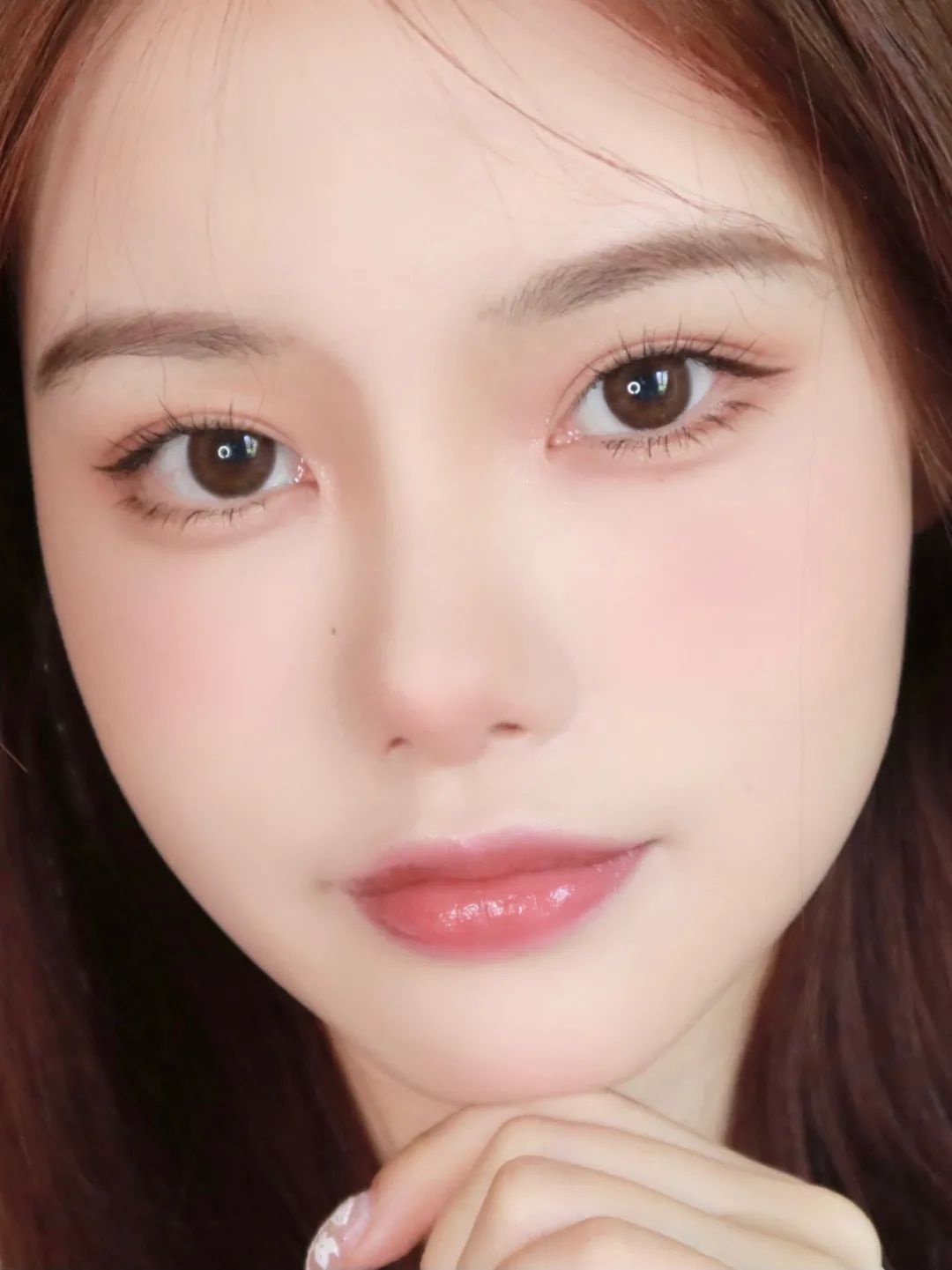 小个子五官立体要怎么搭配才好看,五官平平无奇的长相却很好看