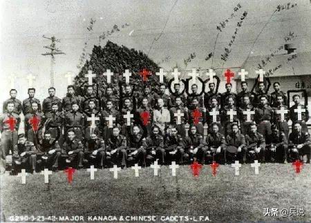 拳击手比赛中倒地猝死,拳击手闯入奥运决赛