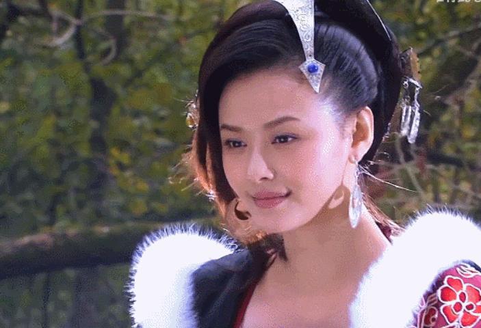 出道即巅峰，却吸毒成瘾，3次入狱：一代女神为何沦落至此？