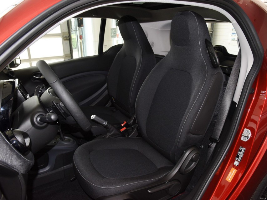 奔驰smart为啥停产,奔驰smart库存成灾