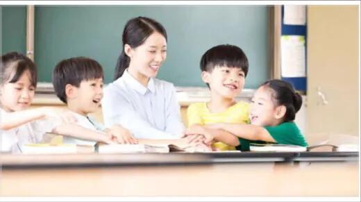 最近很火的学生老师事件,学校老师各种事件