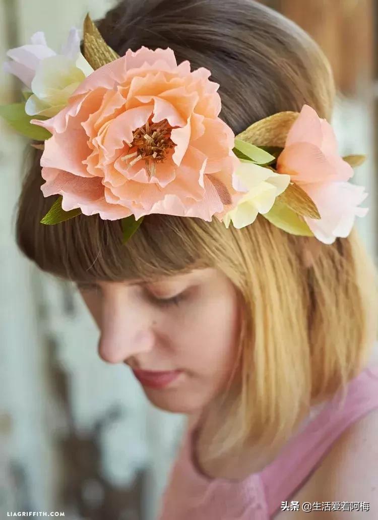 皱纹纸花朵手工艺术,纸艺玫瑰花的制作方法皱纹纸