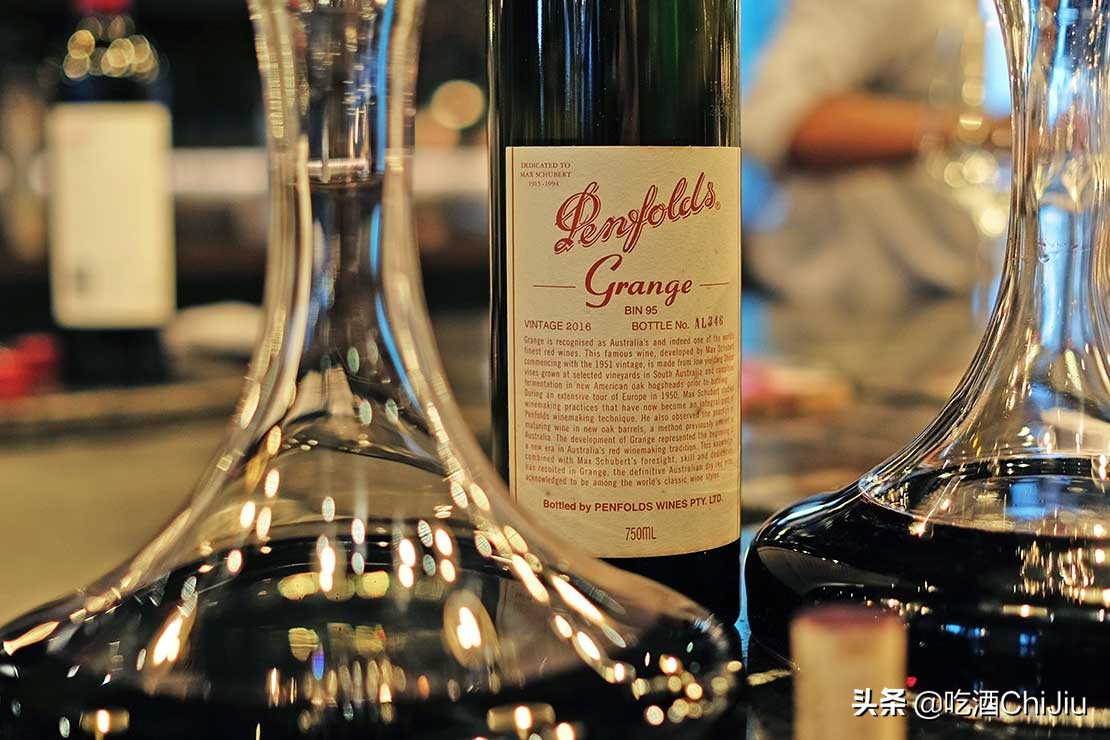 南非小拉菲红酒简介 (小拉菲红酒怎么鉴别真假)